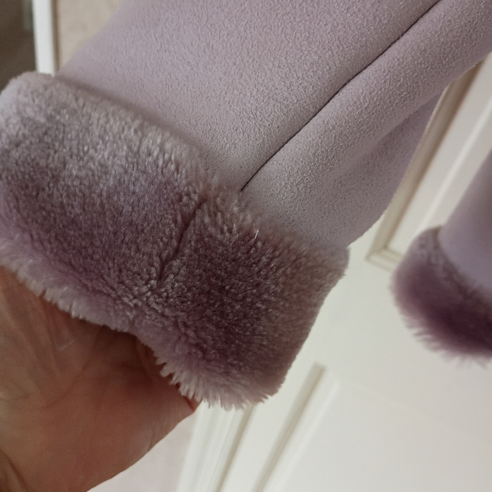Lavender Hooded Jacket with Faux Fur Trim.Pit To Pit 20". Length 25".New No Tag - Picture 7 of 8